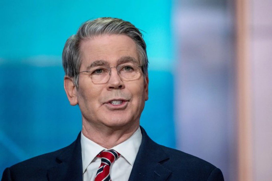 Treasury's Bessent Could Have Nearly $1 Trillion in Bond-Market Firepower