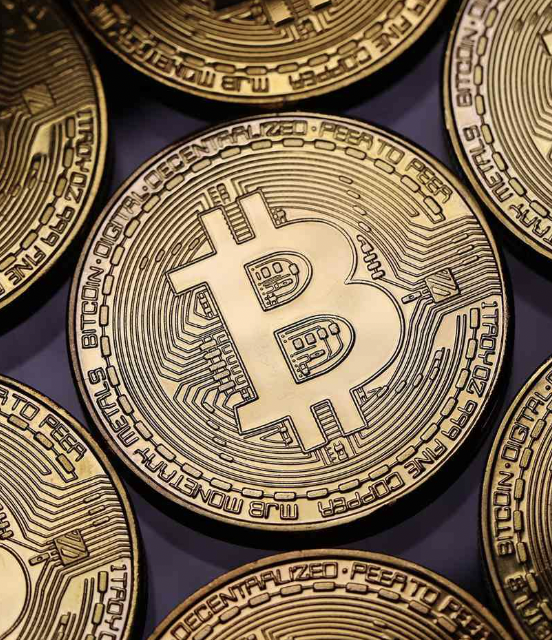 Bitcoin whales move $5B into BlackRock's IBIT without selling BTC
