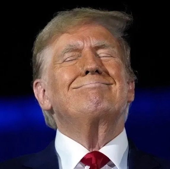 BREAKING: Trump Says U.S. Is Considering Buying “Sizable” Amounts of Bitcoin and Other Cryptocurrencies