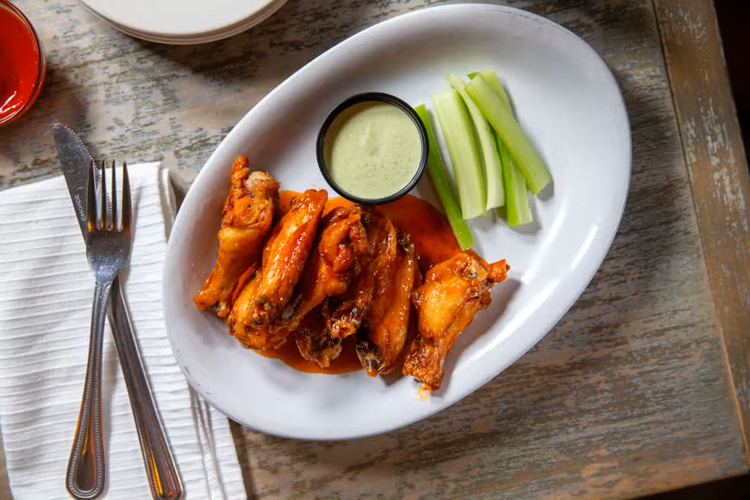 Island Wing Co. Franchisee Files Chapter 11 Bankruptcy as Chicken Chains Face Rising Pressure