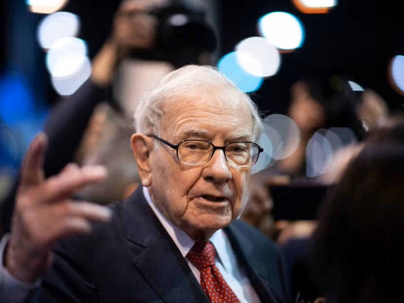 Buffett's 10-Word Warning: Investors Are "Gambling," Not Investing