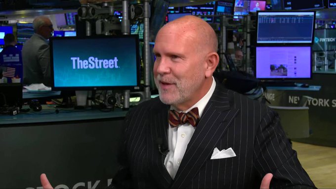 Siebert CIO Outlines Framework for Navigating AI Stocks Amid Rising Treasury Yields