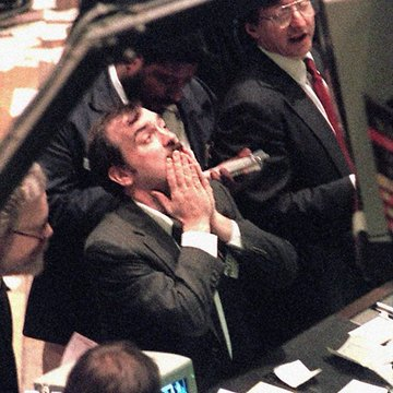 Tech Futures Open Nearly 1% Higher Despite Weekend Black Monday Fears