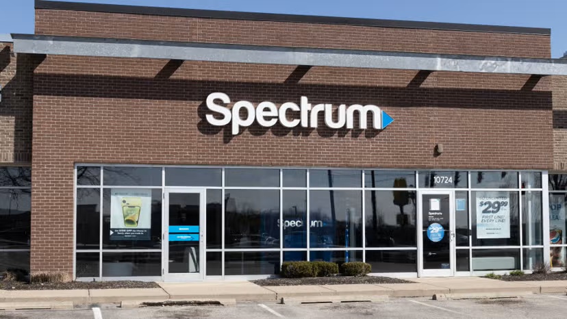 $CHTR Downgraded by Wolfe Research as Spectrum's Internet Customer Losses Mount