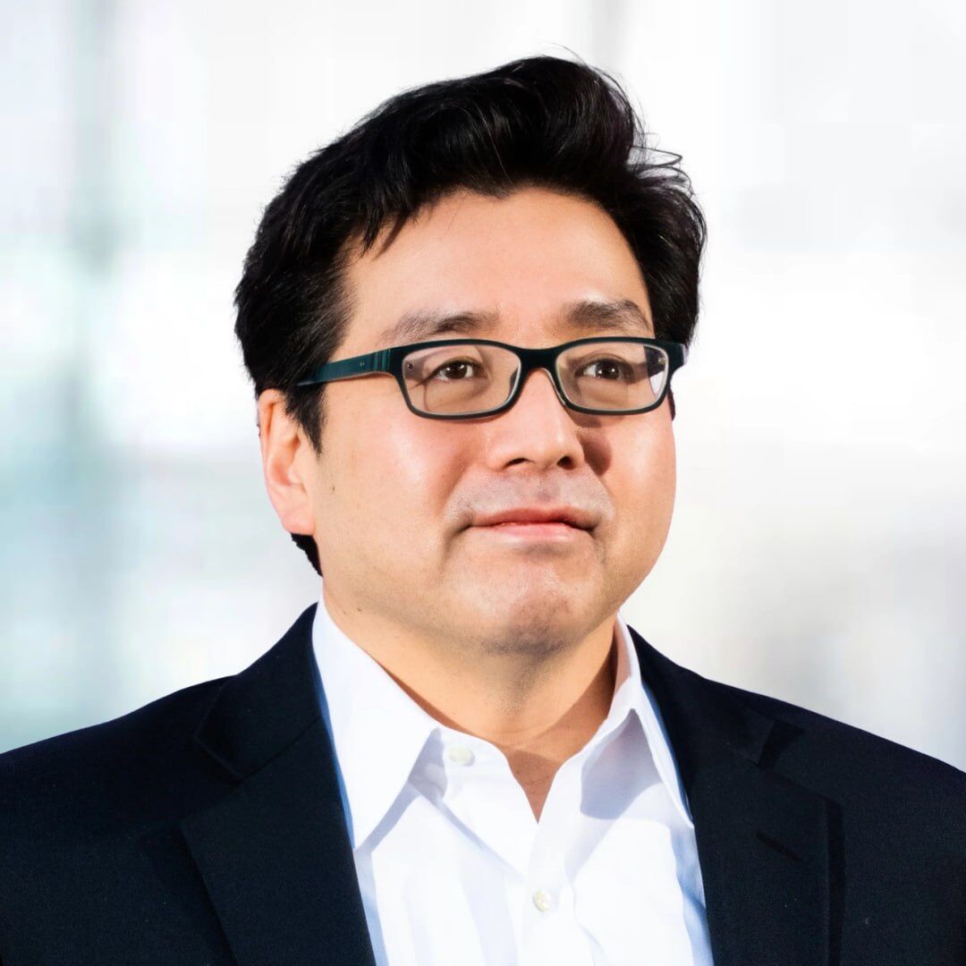 Tom Lee sees S&P 500 potentially topping 8,200 by year-end
