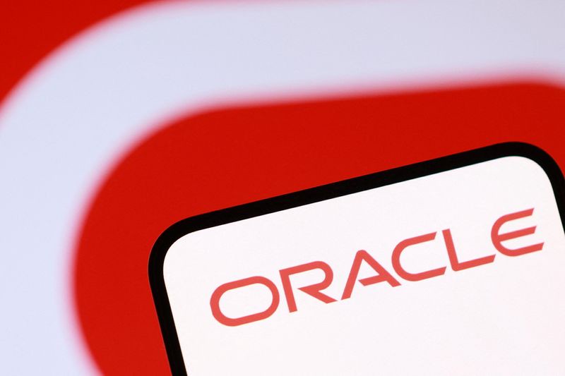 Oracle falls to a 52-week low