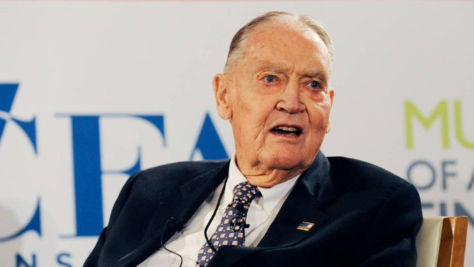 Jack Bogle’s Indexing Legacy Drives Historic Inflows as Active Managers Struggle