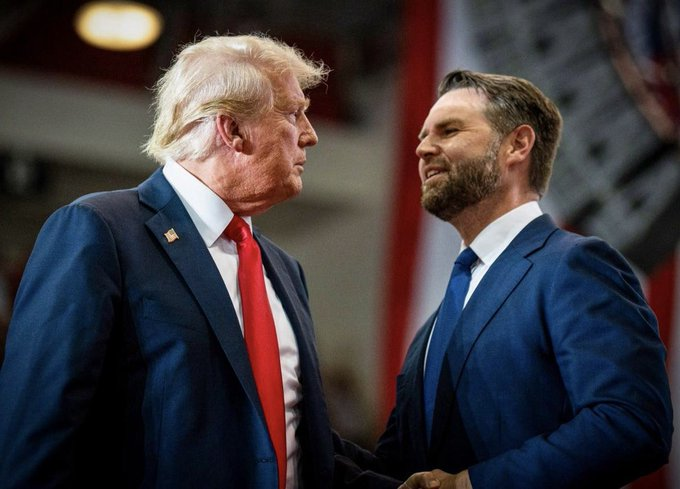 Trump and Vance reported as Bitcoin holders
