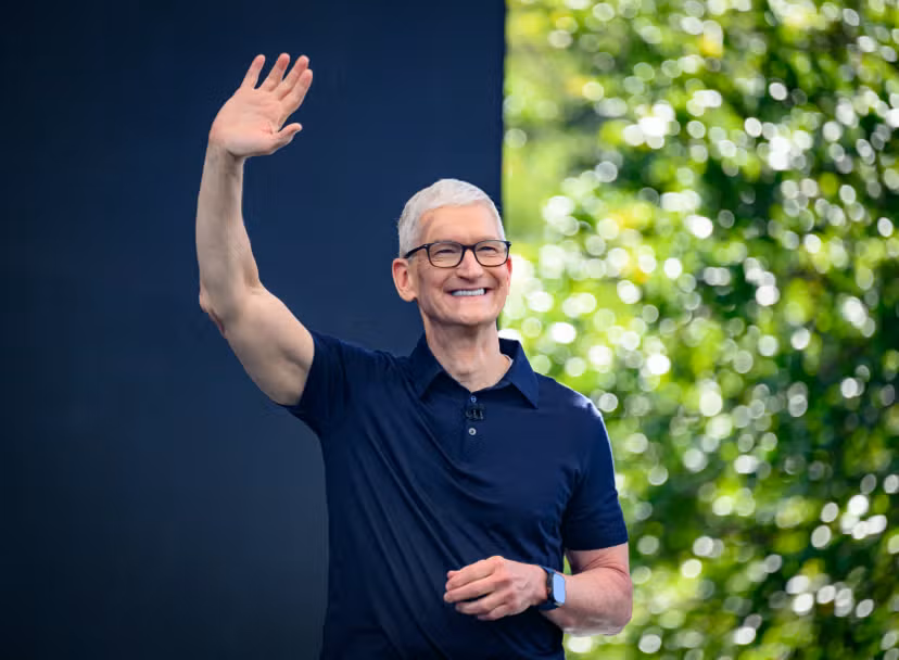 $AAPL May Finally Have a $2,000 Reason to Enter the Foldable Market