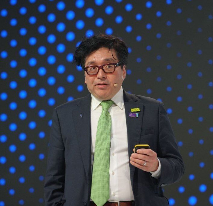 Tom Lee Says 99% of Finance Still Runs on Old Rails, and Banks May Be Underestimating How Fast Crypto Could Take Over